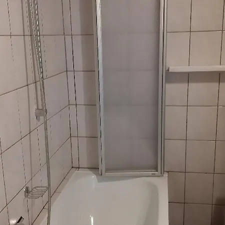 Gemuetlicher Eckbungalow Im Gruenen Naehe Roermond